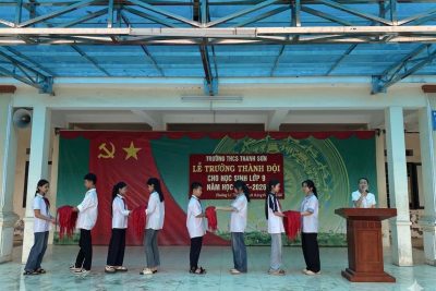 Lễ trưởng thành Đội dành cho học sinh khối 9 trường THCS Thanh Sơn